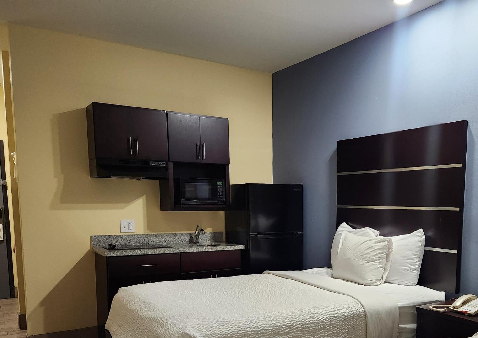 Days Inn By Wyndham Baton Rouge Airport Exteriér fotografie